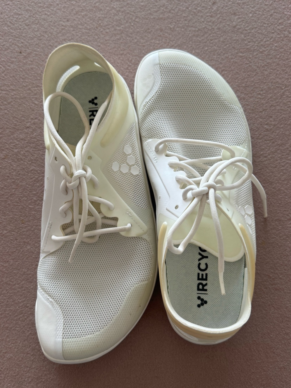 Vivobarefoot Recycled White Men's Lightweight Minimalist Men's 42 Unisex